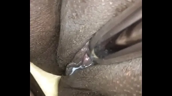 New Vibrating my wet pussy new Clips