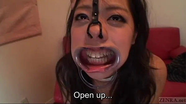 New Subtitled bizarre Japanese facial destruction blowjob new Clips