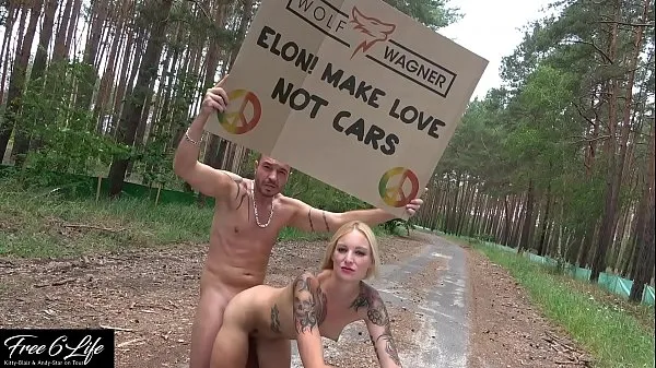 New Nude protest in front of Tesla Gigafactory Berlin Pornshooting against Elon Musk new Clips