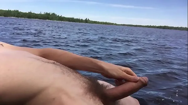 Nya BF's STROKING HIS BIG DICK BY THE LAKE AFTER A HIKE IN PUBLIC PARK ENDS UP IN A HUGE 11 CUMSHOT EXPLOSION!! BY SEXX ADVENTURES (XVIDEOS nya klipp