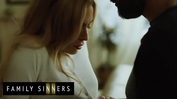 Nové Rough Sex Between Stepsiblings Blonde Babe (Aiden Ashley, Tommy Pistol) - Family Sinners nové klipy