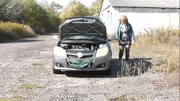New Public sex. Sexy Milf Frina car broke down again. Random passer by guy helped to repair and fucked Frina with doggy style on hood of auto. Outdoor Outside Outdoors new Clips