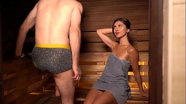 Neue It was already hot in the bathhouse, but then a stranger came inneue Clips
