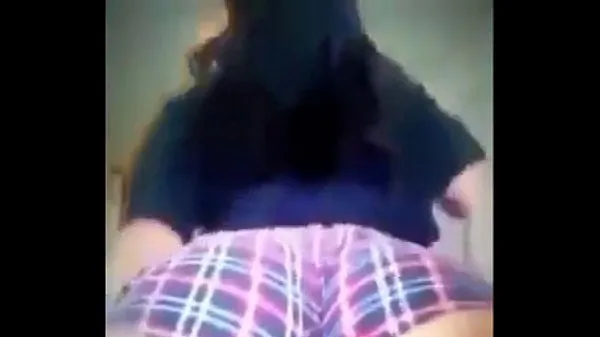 Thick white girl twerking Klip baharu baharu